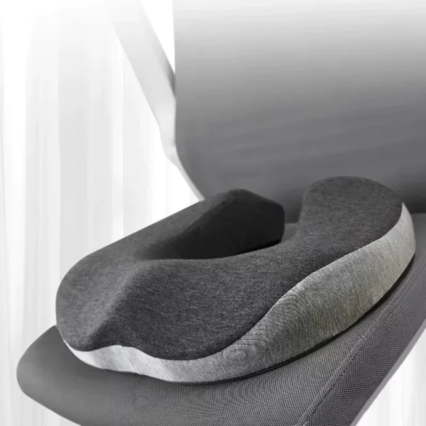 Memory Foam Seat Cushion: Breathable Cushion for Long Hours of Sitting at the Office